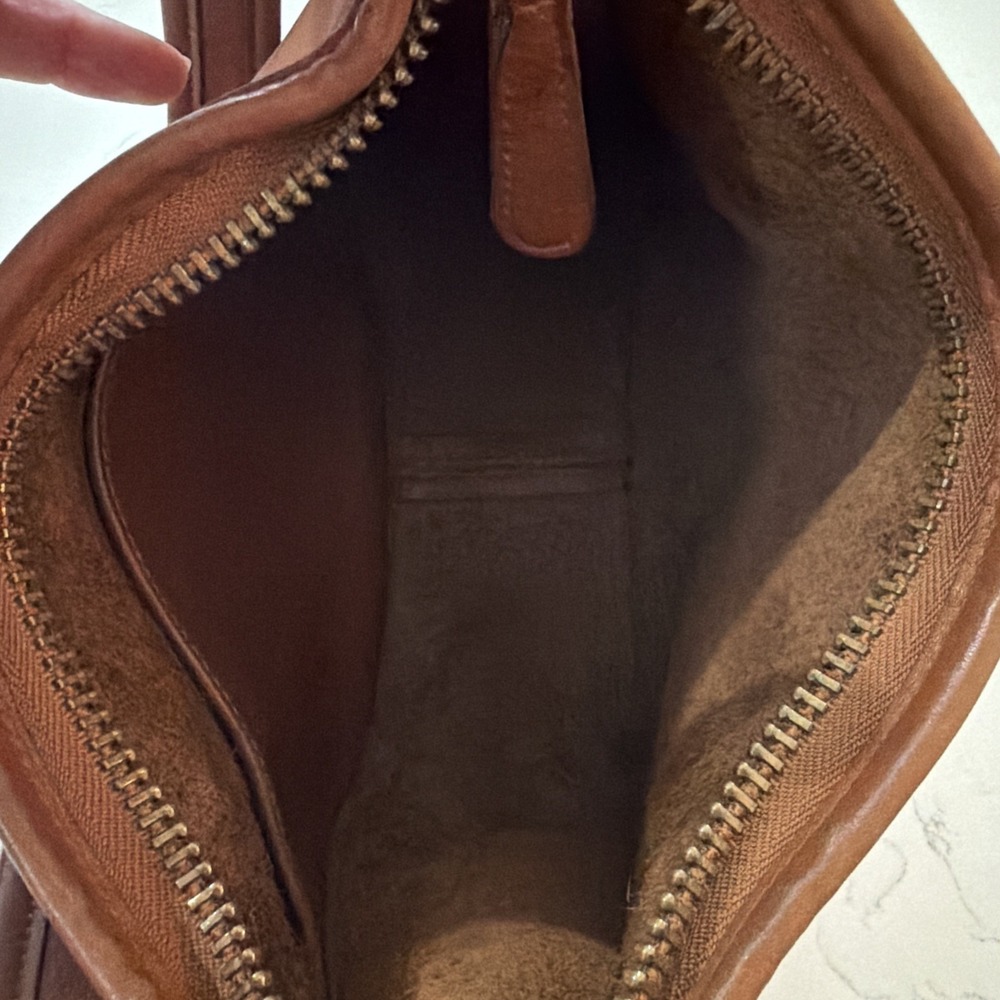 Vintage COACH 9950 Camel Brown Leather Shoulder Bag Janice Legacy  Glove-Tanned - Picture 12 of 12